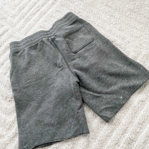 Abercrombie kids - Youth Big Boys Grey Fleece Shorts - Picture 2 of 3